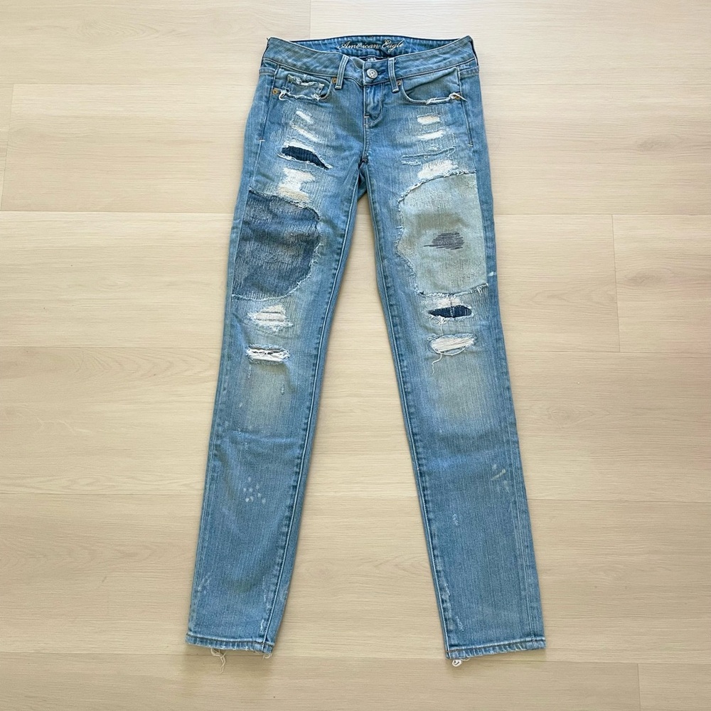 American Eagle distressed ripped skinny Jeans 0